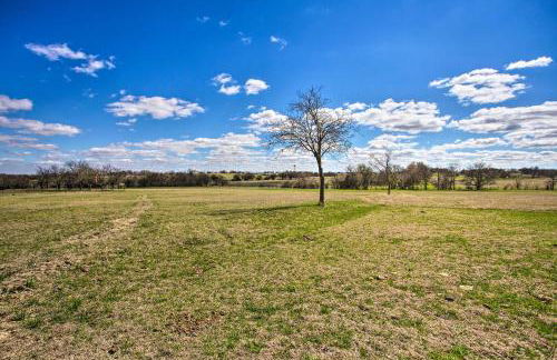 Remodeled Ranch Apt in Sanger 12 Mi to Lake! - Foto 20