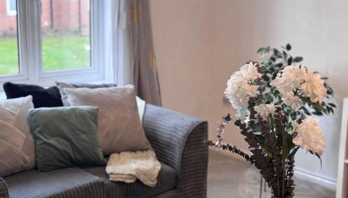 Stylish 2-Bed flat near IKEA & J9 M6 Free Parking - Foto 5