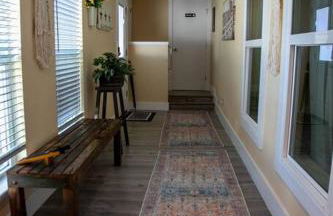 StockYards! Less than 4 minutes-Sleeps 8-Lee House - Foto 59