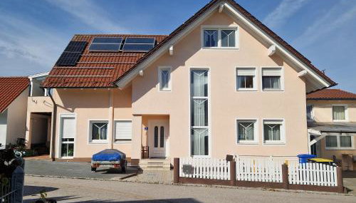 Helle Dachgeschoßwohnung Nr 4 - Foto 2