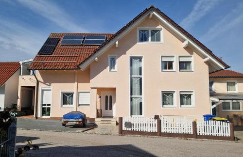 Wohnung Nr1 mir Garten und Terrasse - Foto 2