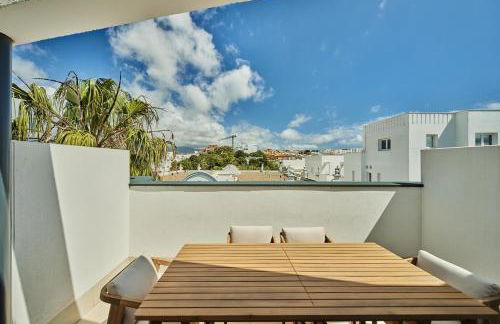 TARIFA ICEBERG 15 - Ático de lujo nuevo con Terraza Garaje y Piscina - Foto 3