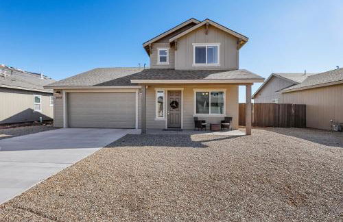 Beautiful Newly Built Home with Central AC - Foto 5