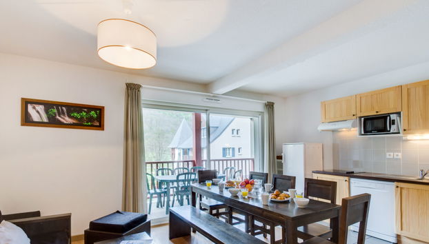 Kitchen / Dining Room