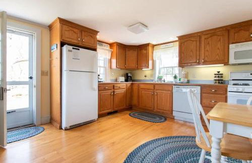 Walk 3 Mins to Private Assoc Beach - Foto 10