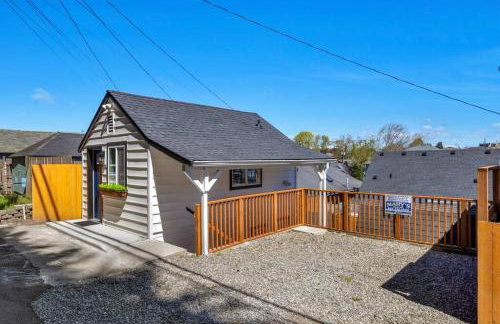 Rucker Avenue Cozy Bungalow - Photo 2