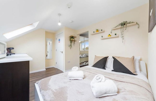 Remarkable 2 Double Bed Ensuite Room Isleworth TW7 - Foto 8