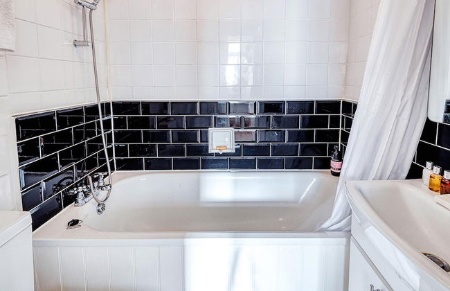 Warm and Welcoming Home in Putney by Underthedoormat - Foto 28