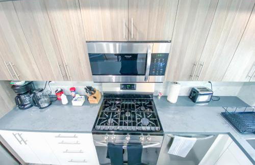 Stylish 3 BR/3BR family house - Photo 24