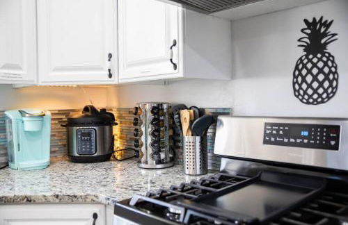 Duke's Hawaiian Surf Haven - Foto 16