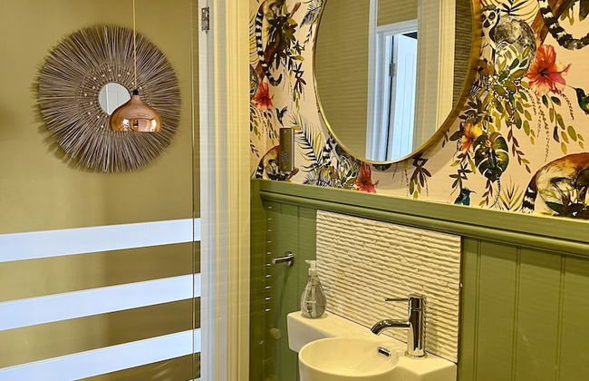 Outstanding 3 Bedroom Townhouse in Hertford - Foto 29