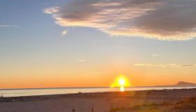 Ático 1ª línea con salida a playa - Photo 5