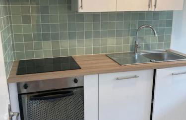 appart Porte de Paris av garage - Foto 12