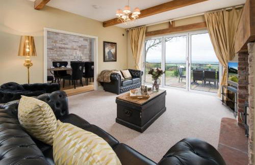 Orchard House, Castle Carrock, luxurious, characterful cottage with hot tub and countryside views - Foto 8