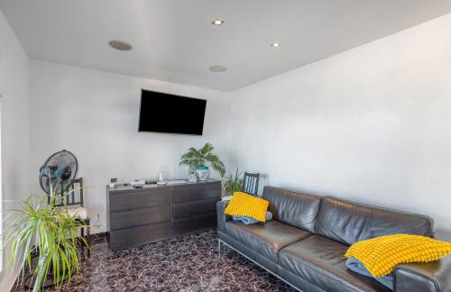 Welcome To The Relax Zone - Photo 5