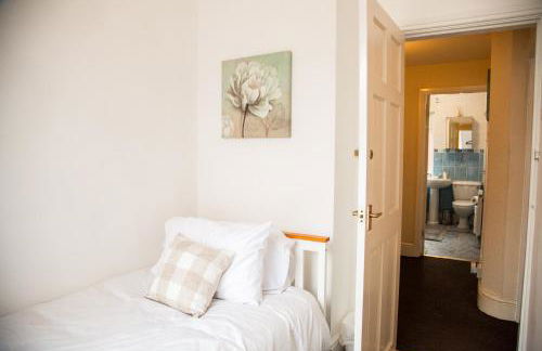 Liverpool 6 beds, Up to 22 percent- Contractors Dream - Foto 20