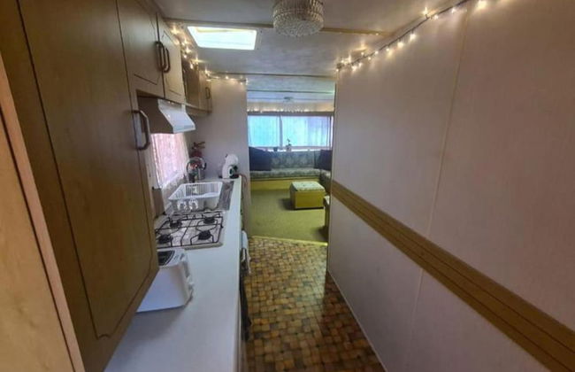 Cozy Cardiff Cabin Retreat Sleeps 6 by Aimee - Foto 20