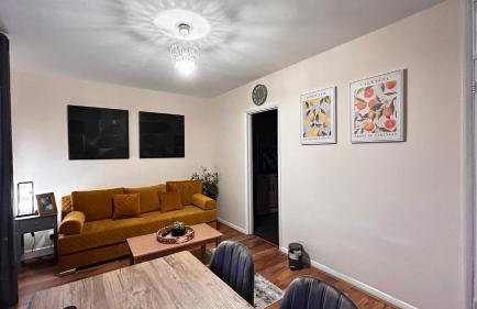 Cozy 2 Bedroom Apartment close to Town Centre - Foto 7