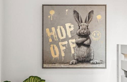 Luxury 3BR Apt Sleeps 10, Wembley & Park Views - Photo 21