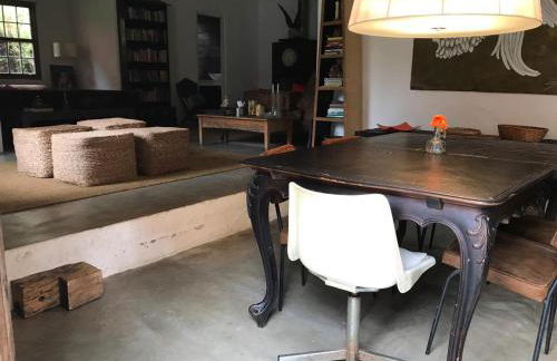 Casa Crudo, PRIVACIDADE NA MATA ATLÂNTICA, piscina, trilhas e descanso - Foto 8