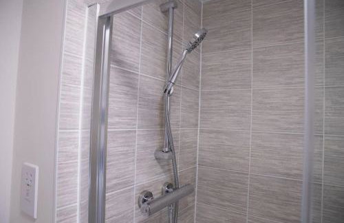 5 Swiftsure - Stunning 4 Bed Home, free parking - Foto 6