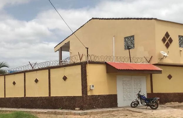 Sendou Seaside Villa - Ocean Views & Serenity - Photo 10