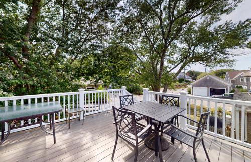 Provincetown Bliss - Photo 2