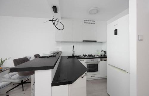 Elegant Apartment Żoliborz next to Metro and Westfield Arkadia by Noclegi Renters - Foto 13