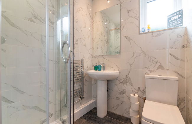 Beautiful 6 bedrooms holiday home Near Manchester - Foto 11