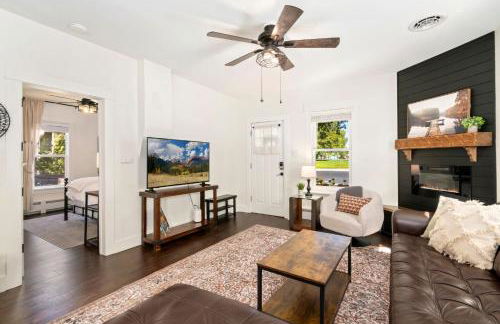 Windsor Farmhouse Family Fun, Yard and Fireplace - Foto 13