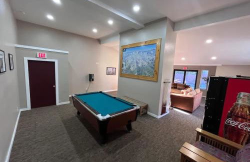 Cozy Ski Condo - Walk to Canyon - Dog Friendly - Foto 48