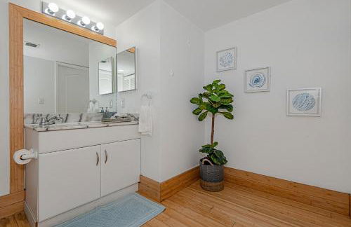 Lovely condo with city & ocean views. Sleep up to 6 people! - Foto 21