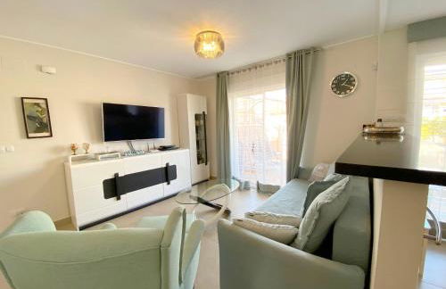 VISTA AZUL - Punta Prima - SPA y Piscina - Foto 6