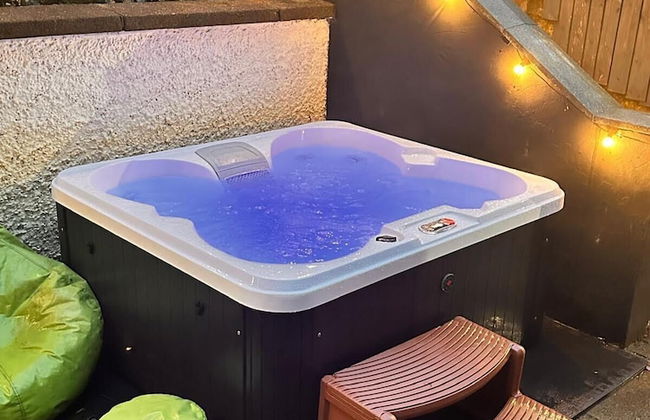 North Lodge - Photo 9