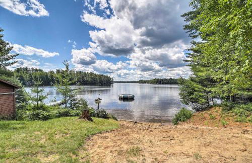 Saranac Lake Cabin with Beach Access - Foto 27