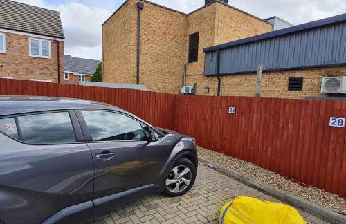 Spacious 3-Bed House - Sleeps 8 Garden & Parking - Foto 27