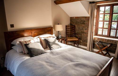 5 Star Romantic Rose Cottage with Roll-Top Bath - Foto 13