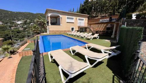 Casa Mas Ambros con piscina desbordante - Foto 5, Garden, sunbed, Garden view