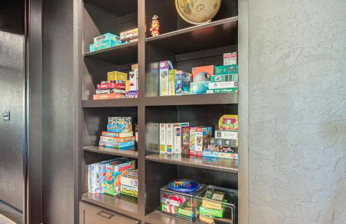 Walk to Lake Home with Game Room in Medicine Park! - Photo 17