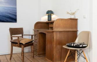 FeelsLikeHome - Schöne&zentral angebundene Altbauwohnung mit Parkplatz - Foto 11