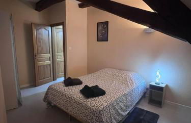 Spacieux 120 metres carré tout confort - Foto 9