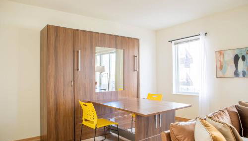 Walker's Point Studio with Gym and Balcony - Foto 4