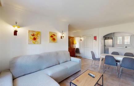 Mar by ON Travel - Photo 1