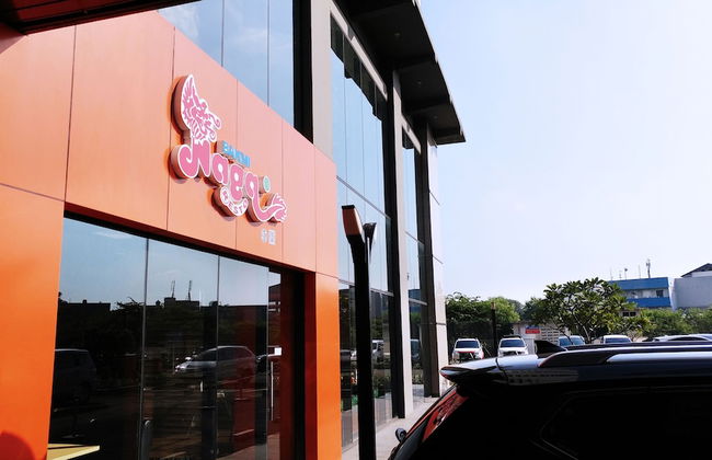 Good Apartment At Green Pramuka City - Foto 34