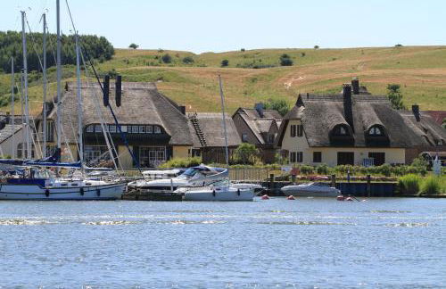 strandnahe FeWo mit Balkon, gratis Nutzung vom AHOI Erlebnisbad und Sauna in Sellin - Rex Rugia FeWo 30-8 - Foto 13