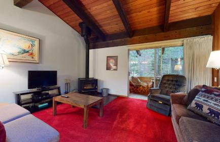 Mammoth Estates Condo - Near Village at Mammoth & Pet Friendly - Foto 49