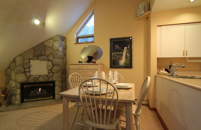 Lake Placid Lodge By Whistler Retreats - Photo 9