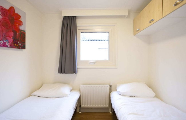 Well-kept Chalet in a Holiday Park, Adjacent to the Hoge Veluwe National Park - Foto 4