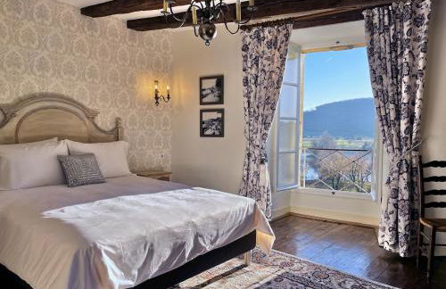 New Listing! Maison Delluc with Spectacular Vistas - Foto 13