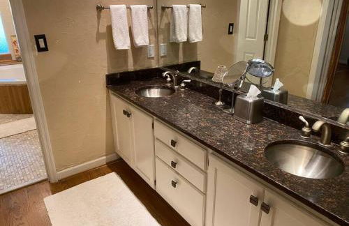 Heated pool-Hot tub-Dog friendly-family vacation rental! - Foto 65